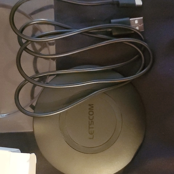 LETSCOM Super P Ultra Slim Wireless Charger, Qi-Certified 15W Max - Picture 6 of 6